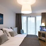 Apartment Overlooking The Scheveningen Harbor